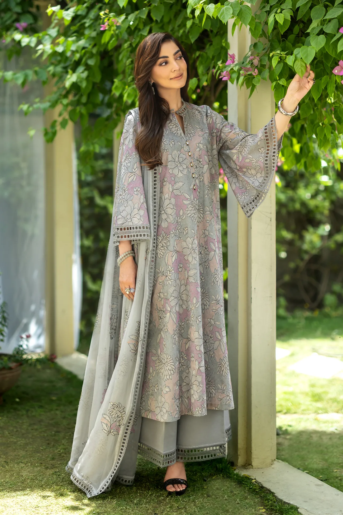 BLOSSOMS - Image 2